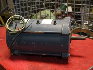 GE 3/4HP Electric Motor 1PH, 115V, 3450RPM, FR 487, 5KH37PN200S - Picture 1 of 8