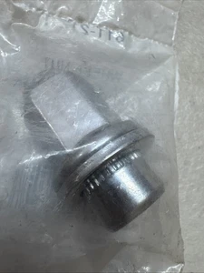 Dorman 611-212 Wheel Lug Nut - Picture 1 of 3