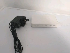 Netgear GS208 Ethernet Switch & Power Supply - Photo 1/5