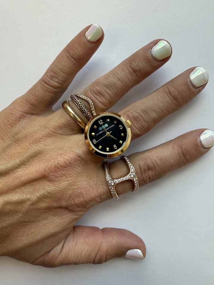 Reloj Anillo Colección La Mer Acabado Oro IP Talla 7 Esfera Negra Vintage Foto 1 de 4