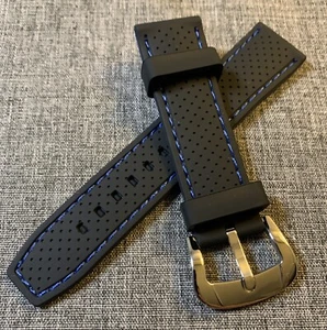 Premium silicone sports watch strap Black / Blue stitching / S'Steel 20/22mm  - Picture 1 of 5