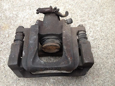 Chrysler Lancia Voyager 08 09 10 11 12 13 14 15 pinza freno trasero derecho asily Foto 1 de 3