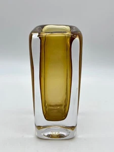 "Jarrón de vidrio cuadrado Kosta Boda Vicke Lindstrand ámbar sommerso de colección década de 1960 6,5" - Imagen 1 de 9