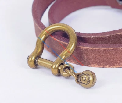 Gancho de llavero vintage de latón con conexión para grillete de cuero 5 piezas herrajes artesanales Foto 1 de 4