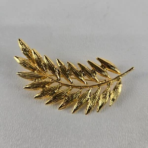Vintage Gold-Tone Leaf Brooch - Elegant & Timeless Pin Jewelry - Picture 1 of 3