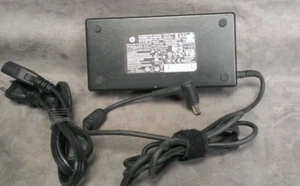 HP 180W 19,5V 9,2A großer Stecker AC Power Ladegerät TPC-AA50 611485-001 613766-001 - Bild 1 von 4