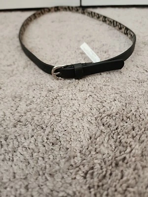 Cinturón negro Betsey Johnson Foto 1 de 4