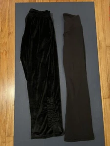 Love Pink 2 Pack Comfy Velvet Sweats and Cute Leggings - Picture 1 of 3