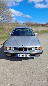 BMW E32 730i Liebhaber-Auto - Bild 1 von 17