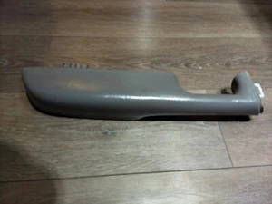 GM SILVERADO ESCALADE YUKON SIERRA TAHOE 2003-2006 REPOSABRAZOS CONDUCTOR FABRICANTE DE EQUIPOS ORIGINALES PLATEADO - Imagen 1 de 7