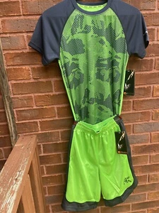 1-AND1 GREEN LANTERN Strategy Performance Boys SET OF SHIRT/SHORTS NEW, FREE S&H - Picture 1 of 10