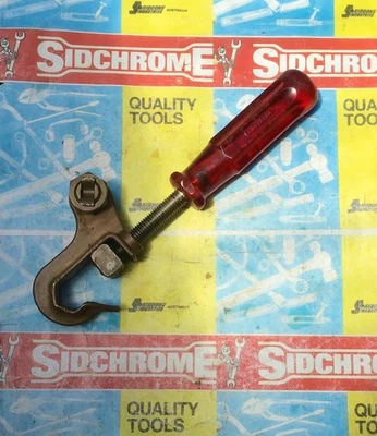 Sidchrome Dawn linesman earth clamp tool toolbox Wall Cabinet Holden Ford chev - image 1 of 4