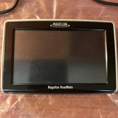 Magellan RoadMate 1400 SN: 0781200500551 Device And Cords Only Tested Working  - Image 1 of 4
