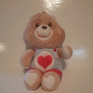 Vintage 1983 Care Bear Stuffed Tenderheart Bear (13 inch) in overalls - Foto 1 di 5