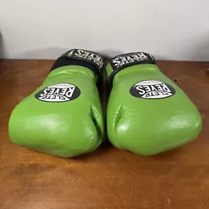 Cleto Reyes Boxing Gloves 16 oz Green - Picture 1 of 11
