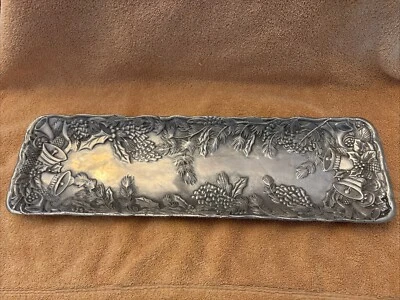 Sinos, azevinho, pinhas bandeja oblonga Arthur Court 1991 Natal/feriado 19" - Imagem 1 de 2