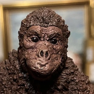 X-PLUS Showa Ultraman Series — Go Ro Godzilla King Kong - Picture 1 of 12