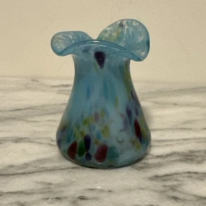 Vintage 4" Multicolored Confetti Scallop Tulip Vase Hand Blown Art Glass Murano? - Picture 1 of 9