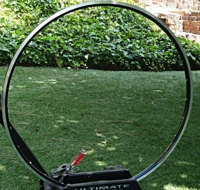 Llanta de aleación para bicicleta de carretera Ambrosio TQB, negra, 28h, NOS envío gratuito Foto 1 de 4