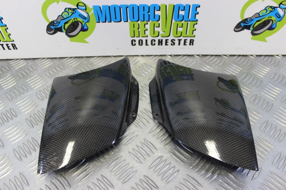 Carenado delantero de carbono Aprilia RSV 1000 Mille paneles 2001 2002 RSV1000 B161 Foto 1 de 4