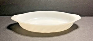 Fire King Milchglas klein oval Bäcker weiß Vintage Anchor Hocking Jakobsmuschel - Bild 1 von 6