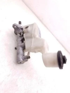 03-08 PONTIAC VIBE 1.8L FWD AT BRAKE MASTER CYLINDER ASSEMBLY - Picture 1 of 12