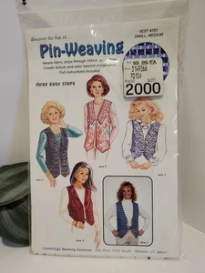 1994 Cambridge Marking Systems Crafts Pin Weaving Vest #701 Size Small - Medium - Picture 1 of 6