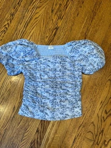 Abercrombie hellblau Mädchen Blumenmuster Puffärmel Top Größe 13-14 Jahre - Bild 1 von 8
