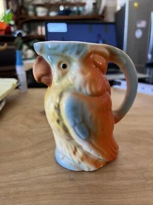 Antiker 4,5" Tschechoslowakei exotischer Vogel, Papagei Creme Krug - Bild 1 von 5