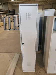 C+P belüfteter Metallspind ein großes Abteil grau 40cm breit - Bild 1 von 7