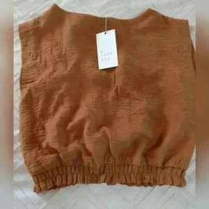 NWT a new day Crop Top, XS, 90% Rayon 10% Nylon, Burnt Brown, Perfect Fall Top - Picture 1 of 8