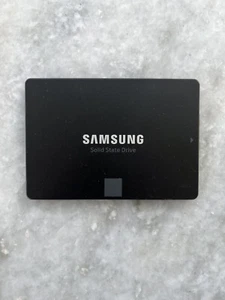 Samsung 120GB SSD 850 EVO 2.5" SATA Solid State Drive MZ7LN120 MZ-75E120 - Picture 1 of 2