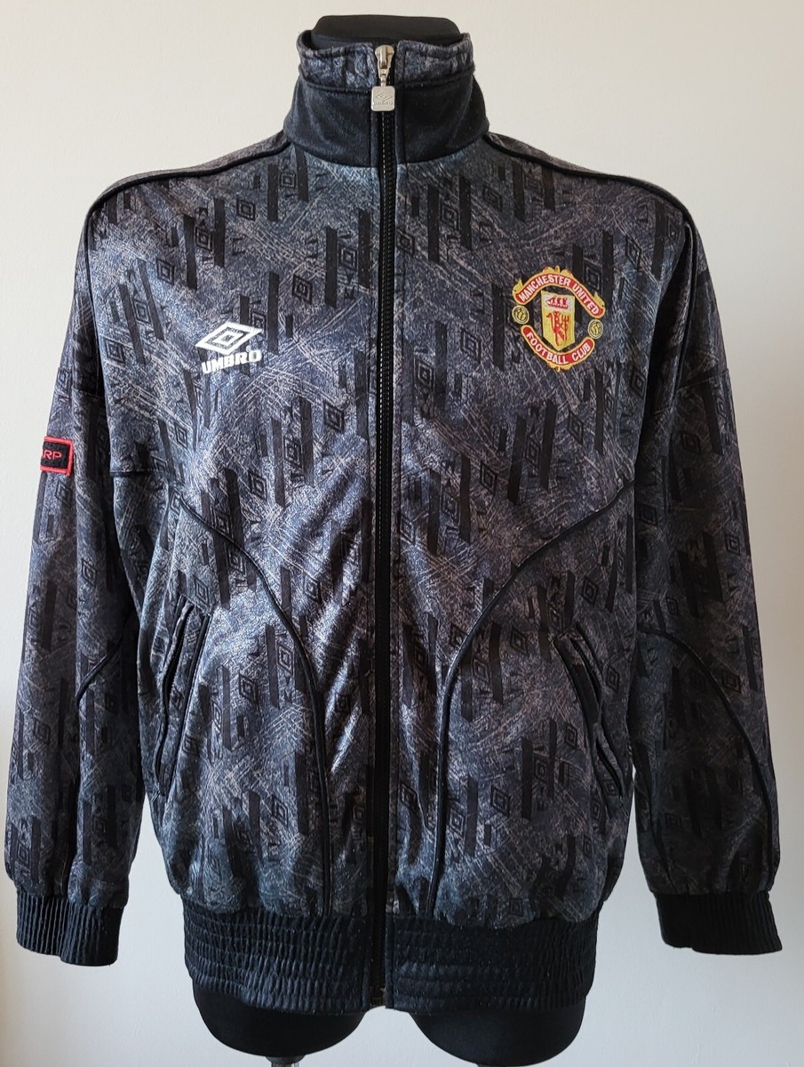 Unisex Adult Manchester United International Club Soccer Fan Unisex Adult Manchester United International Club Soccer Fan