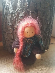 Jahreszeitentisch Wurzelkind Waldorf  Nickistoff super niedlich neu Handmade - Bild 1 von 1