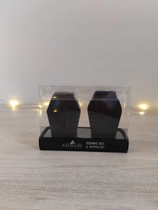 Salem St. Halloween Gothic Coffin Salt And Pepper Shakers NEW - Picture 1 of 4