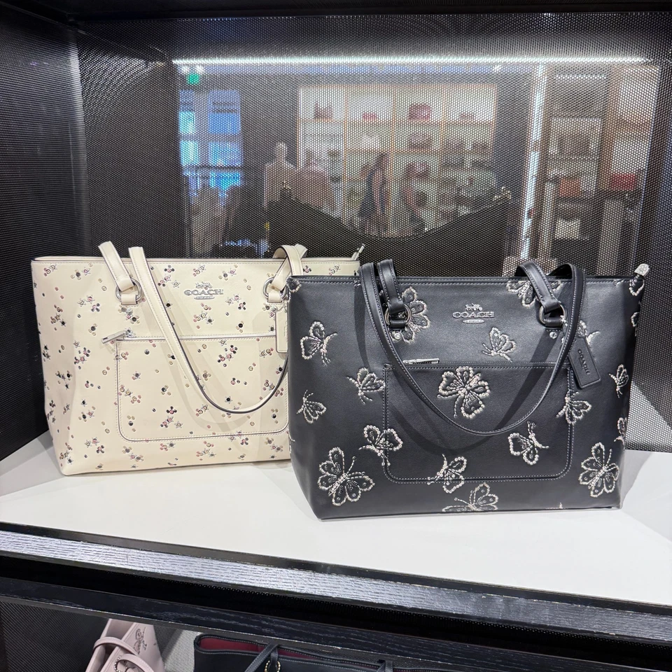 Coach Station Tote Bag With Butterfly Print CCK87  Star Print CCE99 - Image 1 of 1