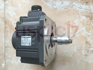 1PC Used Mitsubishi AC Servo Motor HC52T-SZ - Picture 1 of 3