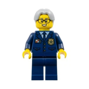 LEGO City Minifigure Capo della Polizia Wheeler da 60316 - Foto 1 di 1
