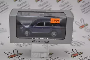 DIE CAST " PORSCHE CAYENNE S " MINICHAMPS 1/43 (WAP 020 612 17) - Foto 1 di 2