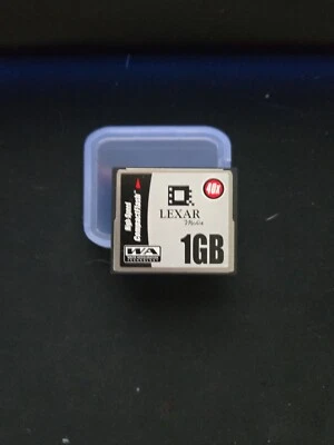 Lexar Professional 1GB CF Compact Flash Memory Card - Image 1 of 3