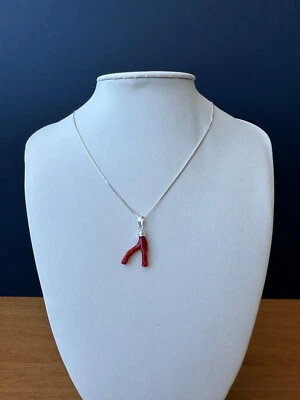 Ciondolo rametto di corallo rosso del mediterraneo e collana argento 925 - Immagine 1 di 4