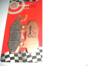 PASTIGLIE FRENO ANTERIORI BREMBO SINTERIZZATE 07076XS KYMCO AGILITY 125 2007 - Foto 1 di 1