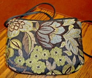 DANNY K Beverly Hills CROSSBODY Purse Handbag 8"x8"x 2" Floral Tapestry      505 - Picture 1 of 4