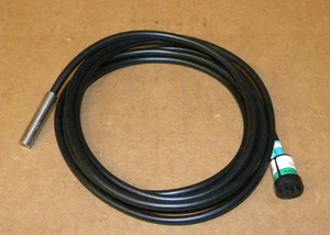 PEPPERL & FUCHS  TLG100-K5-P2000 SENSOR TLG100K5P2000 92198 - Picture 1 of 1