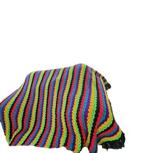 Manta de ganchillo hecha a mano de colección en colores brillantes verde neón ~ 54” x 58”. - Imagen 1 de 8