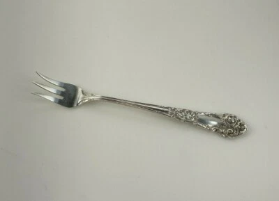 Tenedor de cóctel Reed & Barton renacentista francés de plata esterlina - 5 1/2" - sin mono Foto 1 de 3