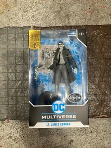 Mcfarlane DC Multiverse Gold Label Platinum: Lt. James Gordon (Batman: Year One) - Picture 1 of 8