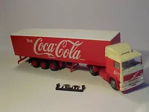 7 Zoll Volvo F12 Ladeluftkühler Coca-Cola Truck Albedo 1/87 H0 Kunststoff neuwertig lose - Bild 1 von 8