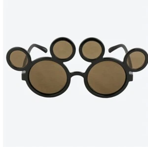 Tokyo Disney Resort land sea fashion sun glasses mickey Black Edge japan - Picture 1 of 6