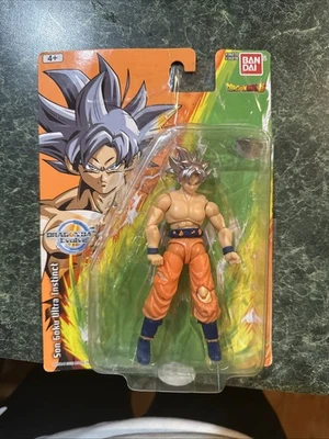 Figura Dragon Ball Super Evolve Son Goku Ultra Instinct 5" Foto 1 de 3
